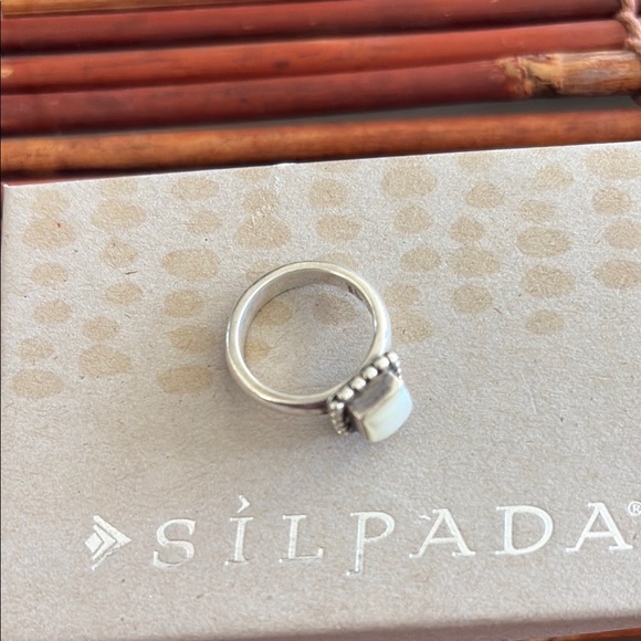 Silpada Sterling Silver Ring with White Pearl - Picture 5 of 7